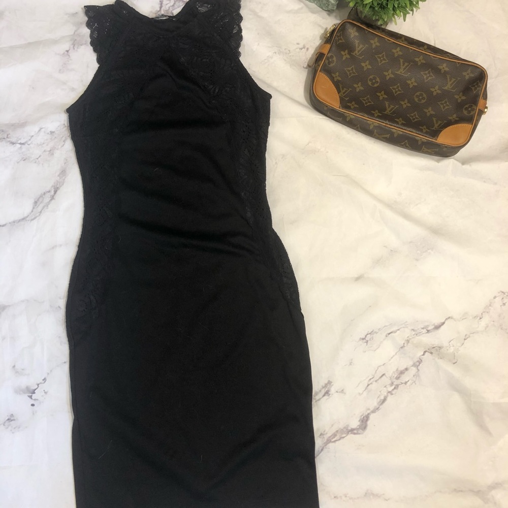 Xs H&M lace detail LBD